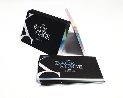 Exklusive und Hochwertige Visitenkarten mit Heissfolien-Preagedruck und Goldseiten.