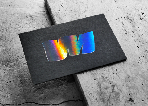 Visitenkarten mit Heissfolienprägung auf Colorplan Ebony Black in 700 g