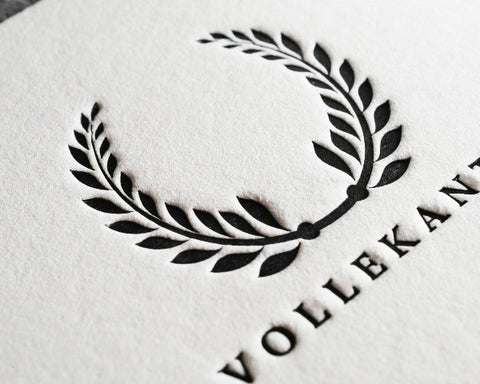 Visitenkarten mit tiefer Preagung im Letterpress auf Cotton